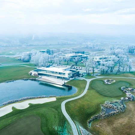 Zala Springs Golf Resort Залачань Экстерьер фото