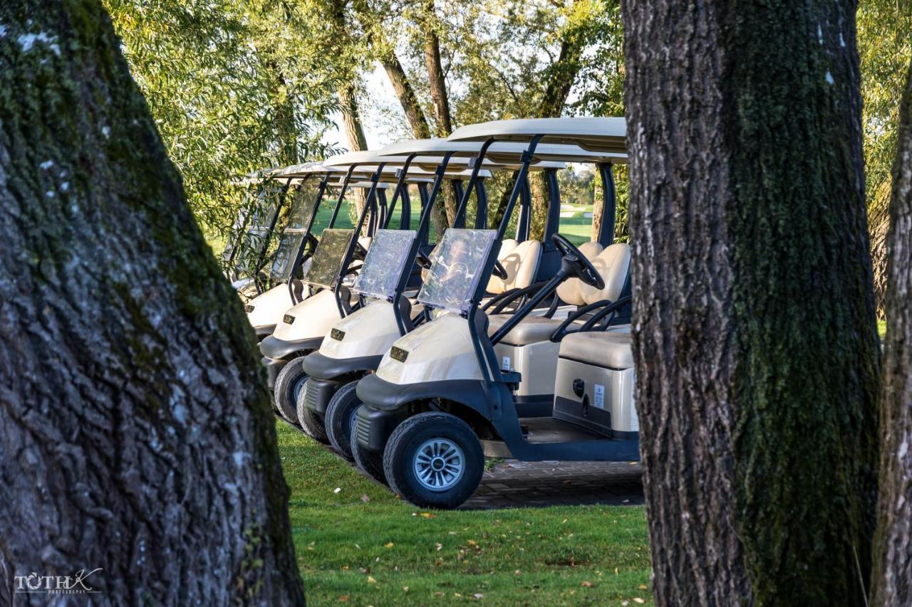Zala Springs Golf Resort Залачань Экстерьер фото